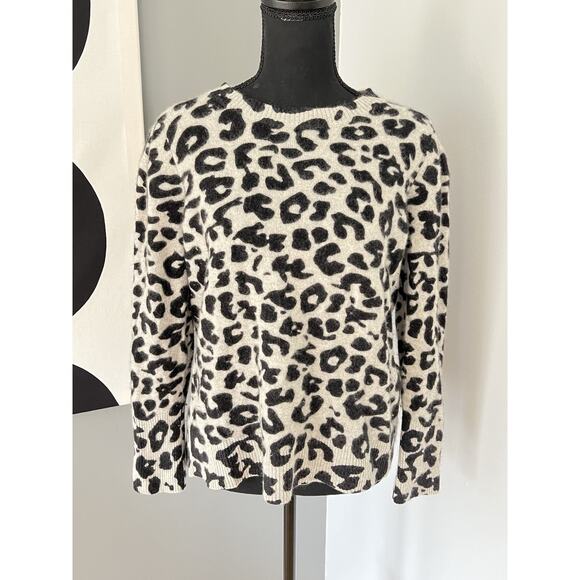 Chico's Sweaters - Chicos Cashmere Sweater Animal Print Size 3 XL / Large SEE MEASUREMENTS
